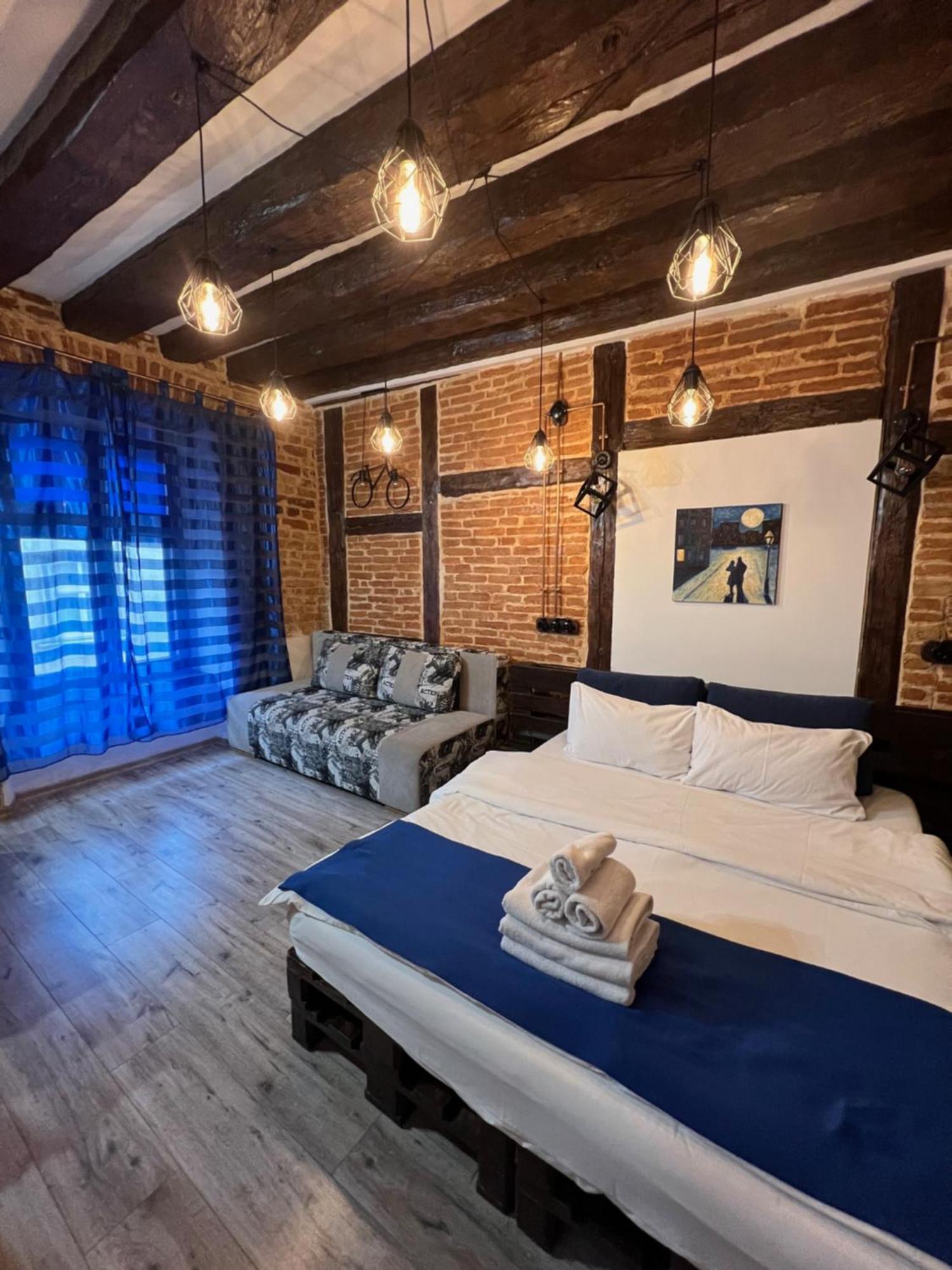 Cozy Loft В Самому Центрі Львова 아파트 외부 사진